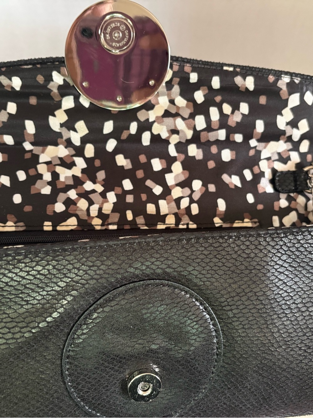 White House Black Market Black Chain Strap Black Purse/Clutch - Picture 9 of 12